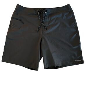 PATAGONIA MEN’S BLACK SWIM TRUNKS SIZE 38